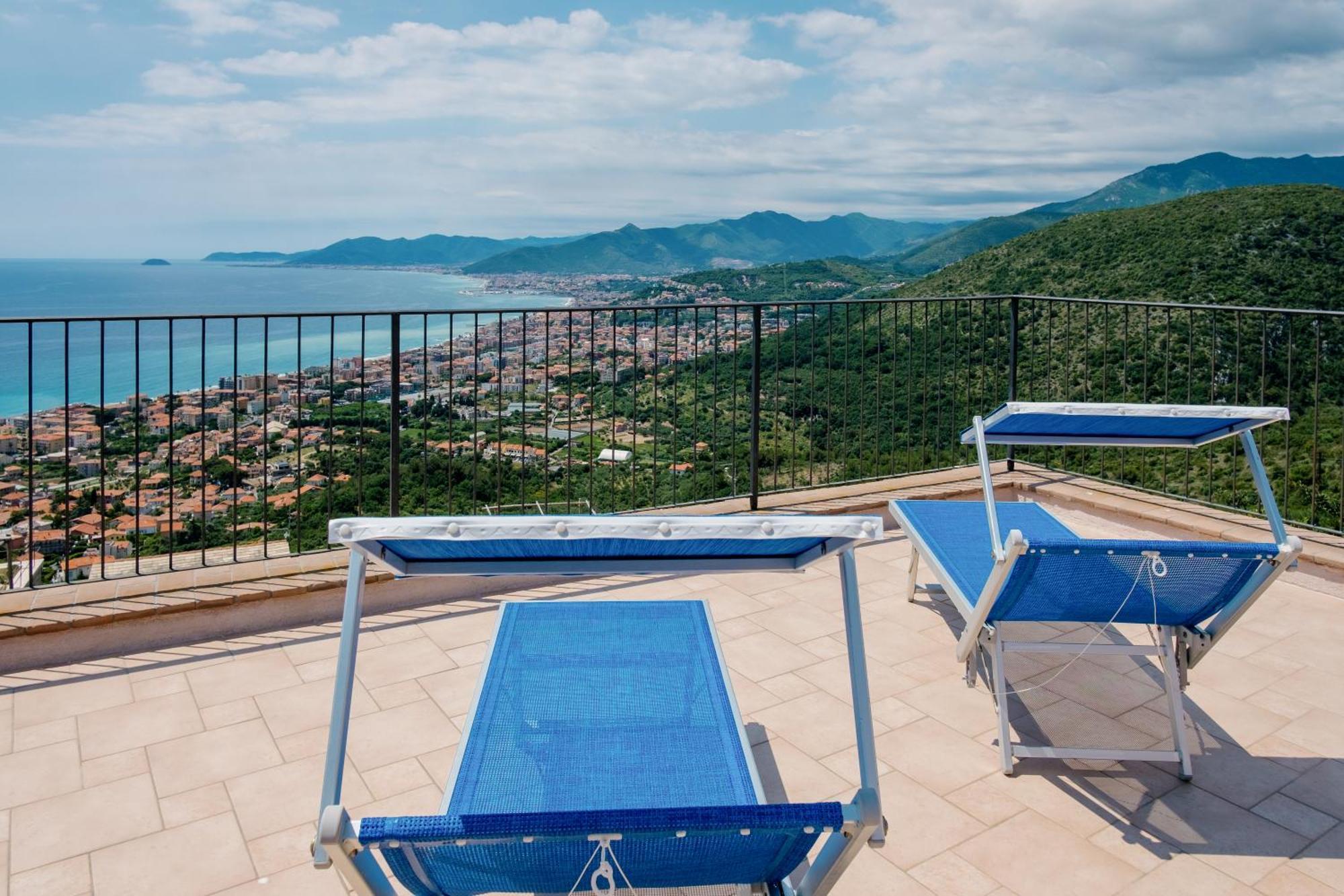Ca' D'Alda Hotel Borgio Verezzi Exterior photo